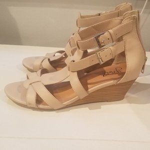 YNOT tan wedge heels